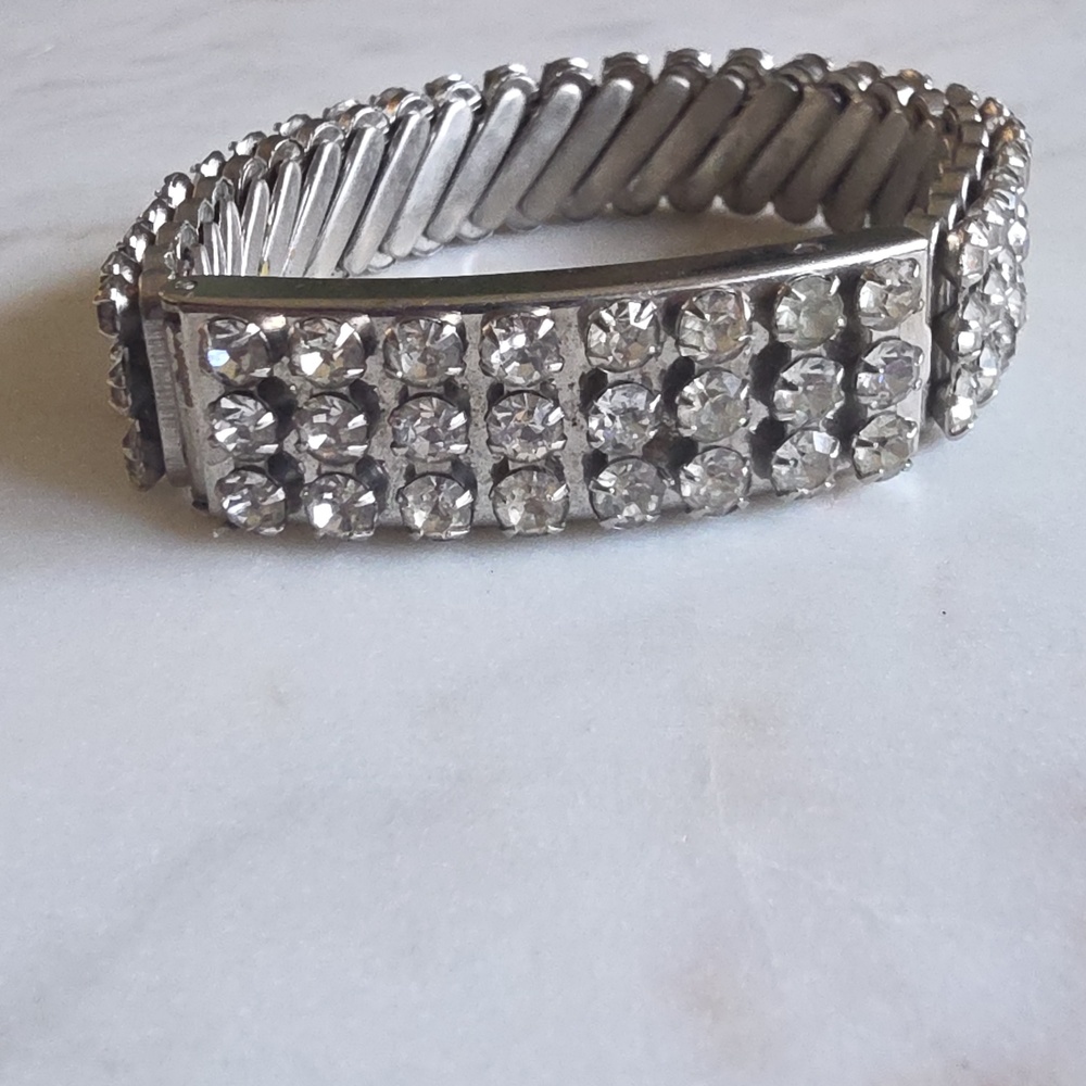 1950s Vintage rhinestone locket bracelet
